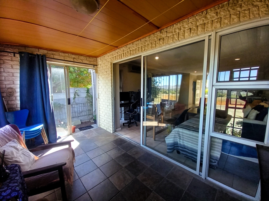 To Let 2 Bedroom Property for Rent in Goedemoed Western Cape
